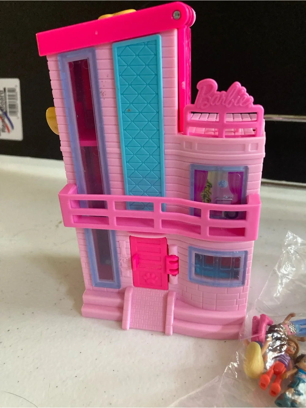 Poly Pocket Barbie Dream House Mini Playset Compact Dollhouse - Pink Mattel